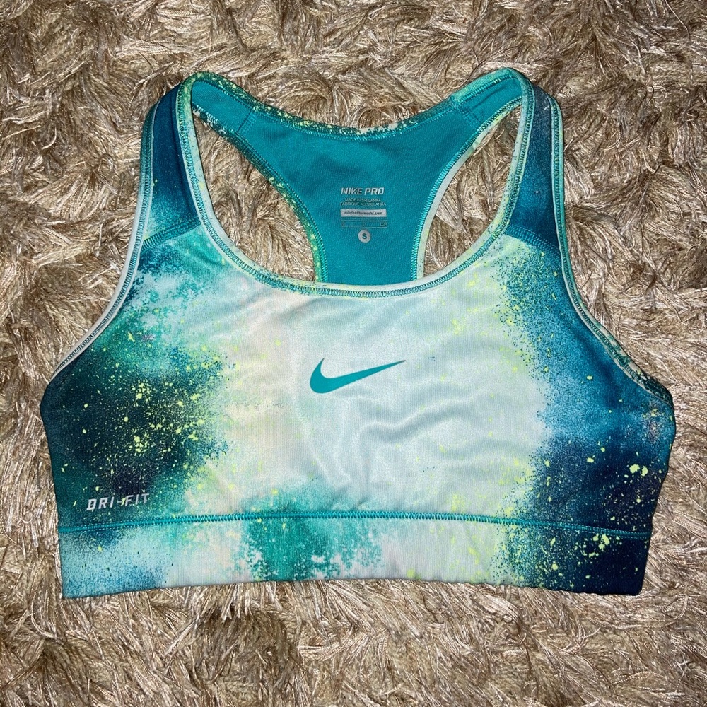 Nike sports bra! Perfect condition